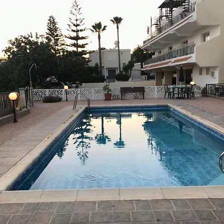 1 Bed Flat -